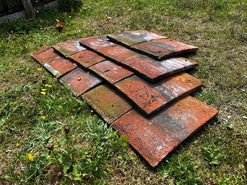 Old handmade roof tiles - tiles, about