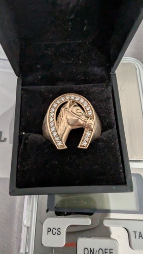 Men 9ct gold diamond - 9ct,
