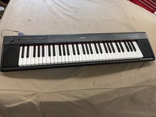 YAMAHA PIAGGERO NP-11   Keyboard