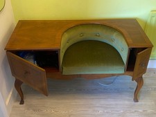 Chippy vintage Telephone Seat