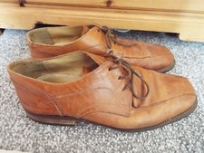 Bata mens acouastatic shoes