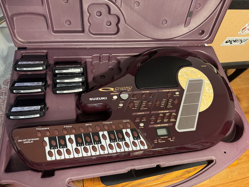 Suzuki qchord omnichord 1 - suzuki,