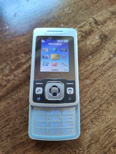 Sony ericsson t303 - silver, o2