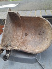 Animal Feeder ( Retro Antique)