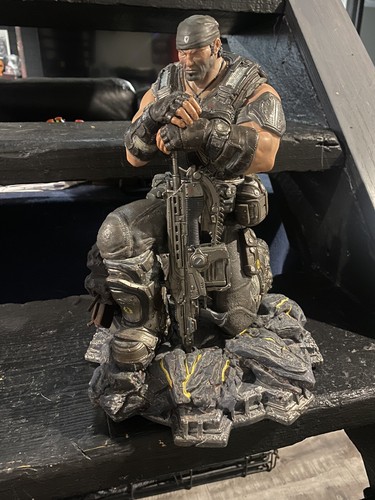 Gears war collector - gears, collector's