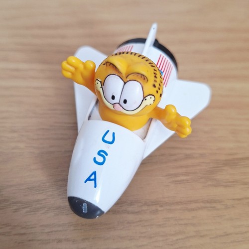 Garfield space rocket - garfield,