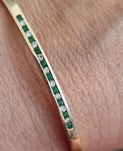 9ct yellow gold diamond and