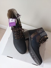 Lotus NAVY LEATHER Boot Size 7