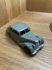 Dinky Toys 40a Riley Saloon