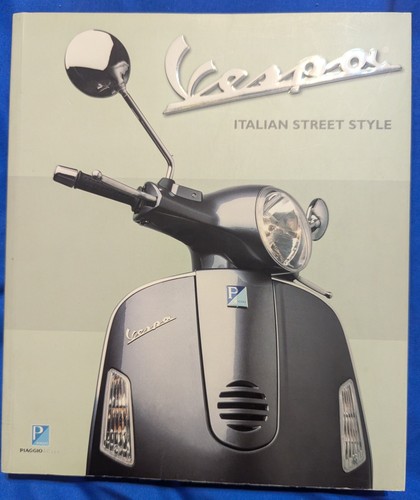 Vespa italian street style - vespa,