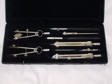 Jakar drawing instruments S90