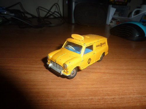 Dinky toys mini van - dinky, patrol