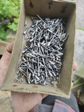 Tucker Pop Rivets 4.2cm x