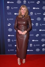 Kate Garraway 11" x 8.5" inch