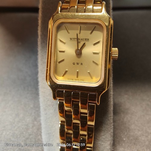 Ladies vintage gold plated - vintage,