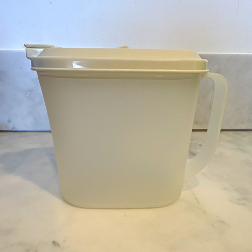 Tupperware white plastic - white,