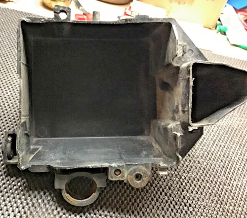 Yamaha sr250 battery box - yamaha,