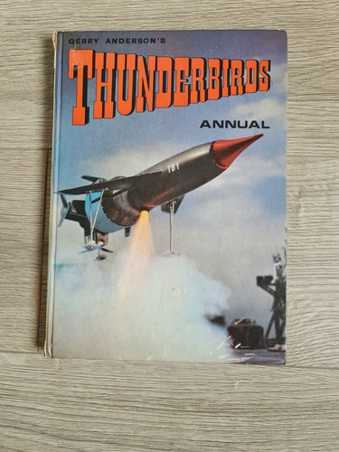 Thunderbirds annual 1967 - thunderbirds,