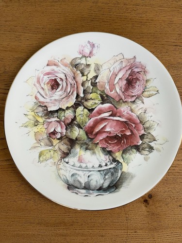 Duchess vintage bone china - vintage,