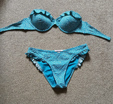 JACK WILLS BIKINI. 10. BUST 34C. Very feminine pretty. Underwired.  Strapless.