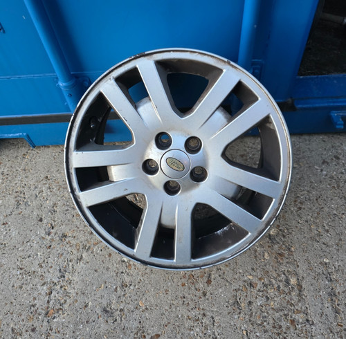 Land rover freelander - land, 17"