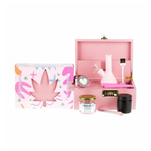 Exclusive pink smoking - smoking, wooden