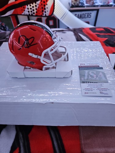 David njoku autographed - njoku,