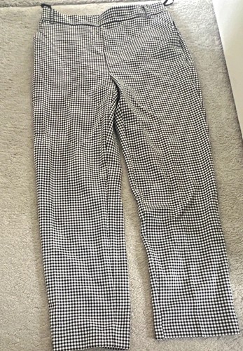 Primark black white check - &,