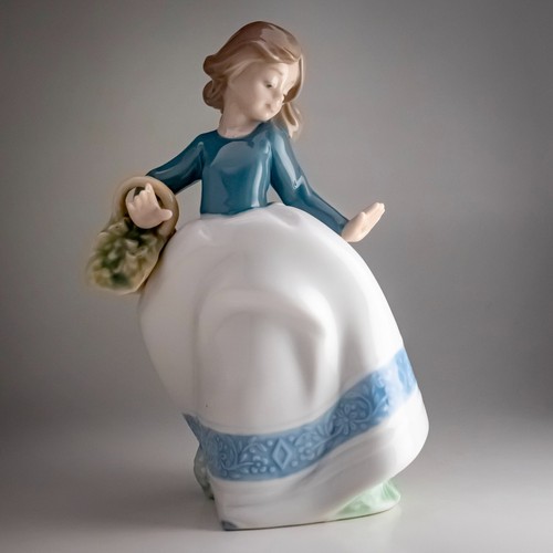 Nao lladro 1095 dancing - nao,