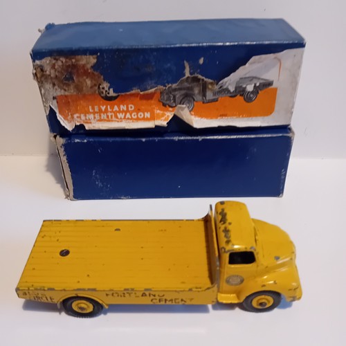 Vintage dinky toys boxed - vintage, no