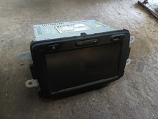 DACIA SANDERO HEAD UNIT RADIO STEREO NEEDS CODE 281153855R 2013-2017 0.9 TCE ~