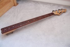 Peavey Milestone III electric 4-string  guitar neck