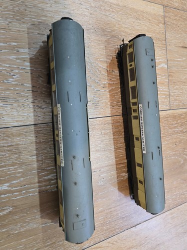 Airfix luggage coach - ,