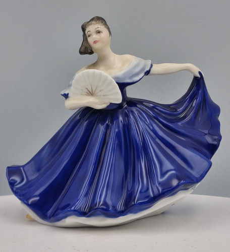 Royal doulton vintage figurine - doulton,