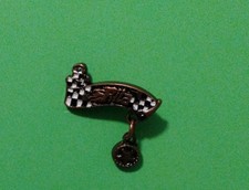 Alton Towers Theme Park Rita pin badge