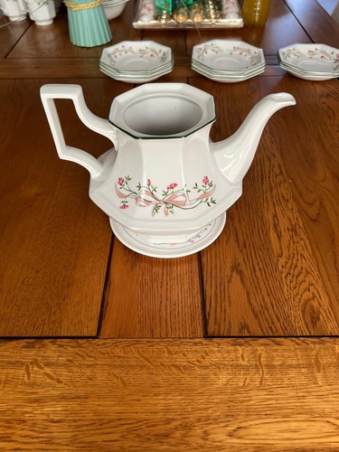Eternal beau teapot - eternal,