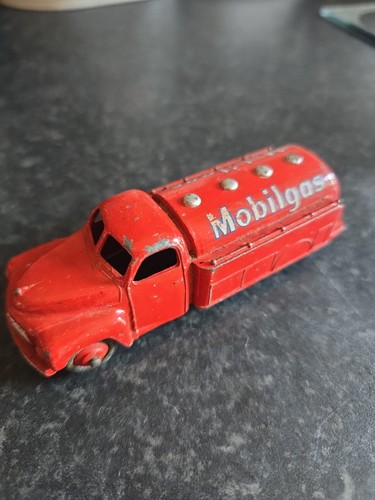 Vintage 1950s dinky toys - vintage, 30p