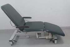 Plinth 2000 3 Section Electric