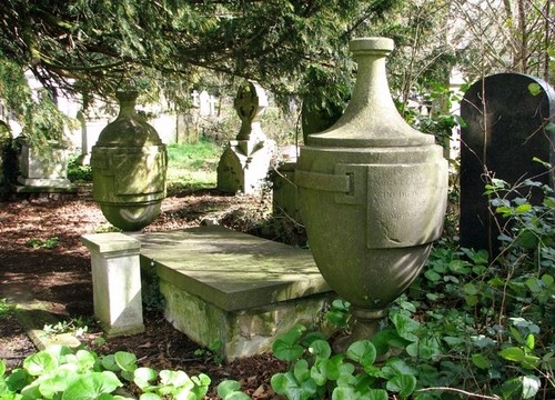 Photo 6x4 the grave - photo,