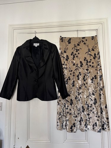 Ladies size suit - ladies, 10