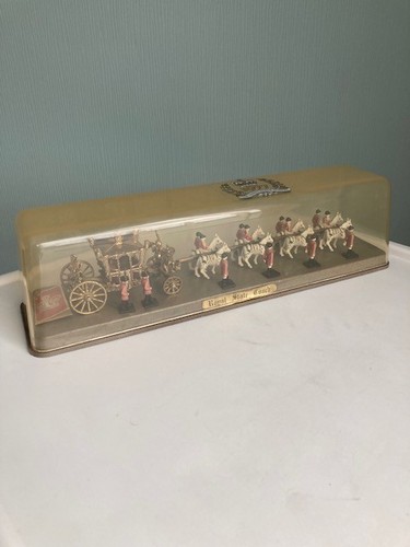 Vintage 1977 queen elizabeth - queen,