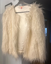 Lovely Miso Shaggy faux fur cream short jacket. Size 14 with loop fasteners