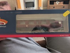 Bachmann Thompson FK Coach