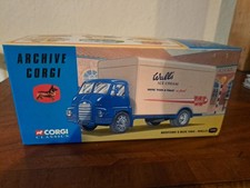 Corgi 19304 Bedford S Box Van