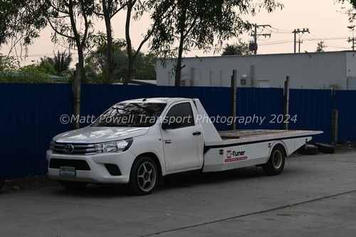 Truck photo 12x8 - 12x8, toyota