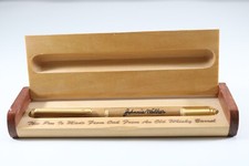 Vintage Johnnie Walker Wooden Fine Fountain Pen (Cased & Ink)