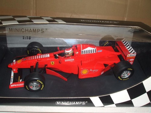 Damaged ferrari irvine - ferrari, f1