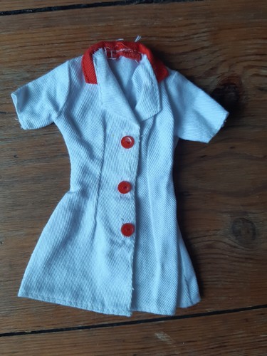 Vintage barbie sindy size - vintage,