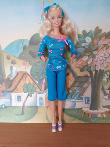 Vintage 1999 walking barbie - 1999,