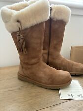 UGG Women's Boots UGG Size 5.5 Plumdale Chestnut Excellent condition